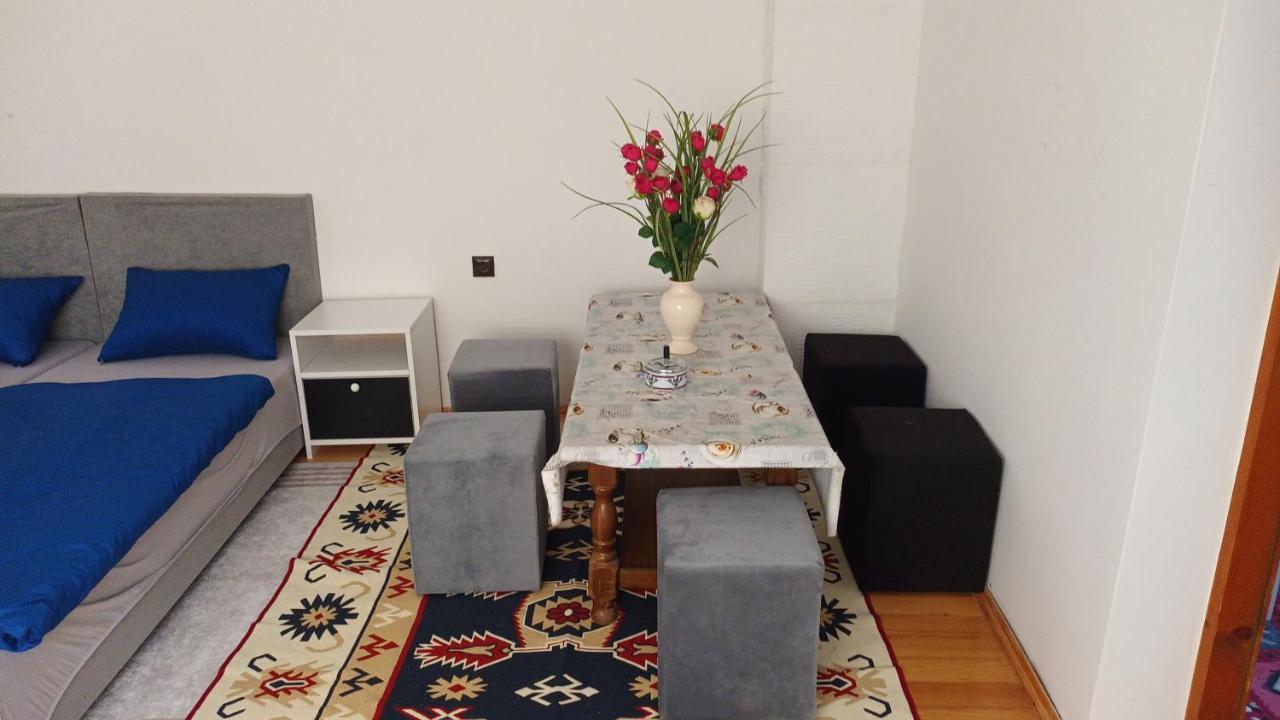 Almira Mujcic Apartment Sarajevo Ngoại thất bức ảnh